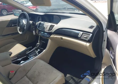 2016 Honda Accord Lx z USA, uszkodzony, nr VIN 1HGCR2F37GA147602
